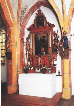 Seitenaltar der Kirche